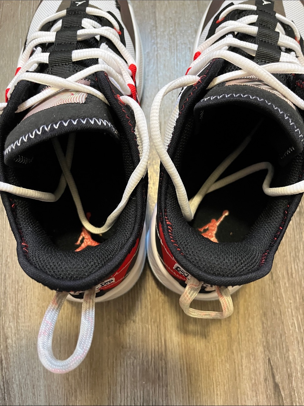 Air Jordan One Take 2 'White University Red' View 4
